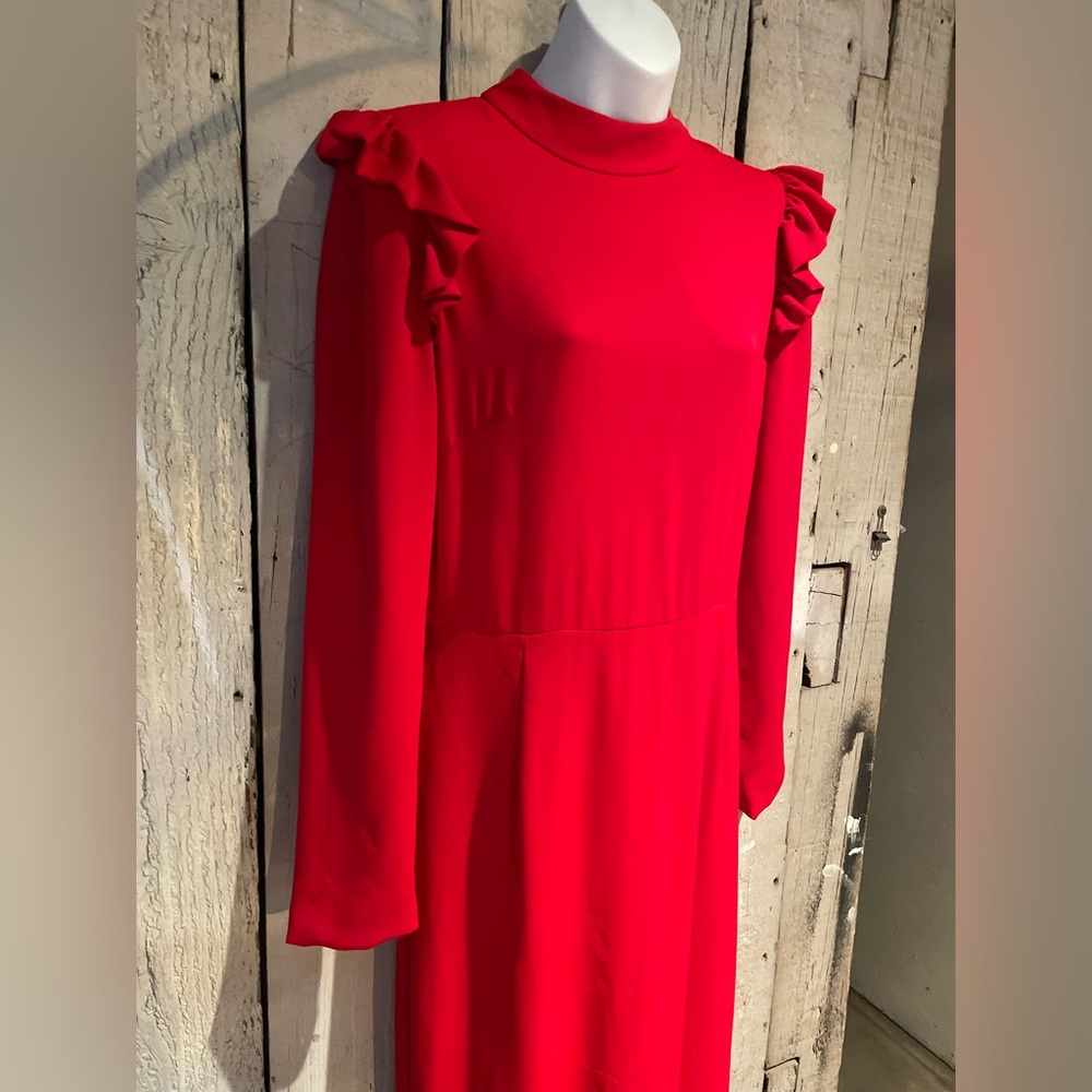 Camilyn Beth red maxi gown with long sleeves size 8 - Picture 6 of 8
